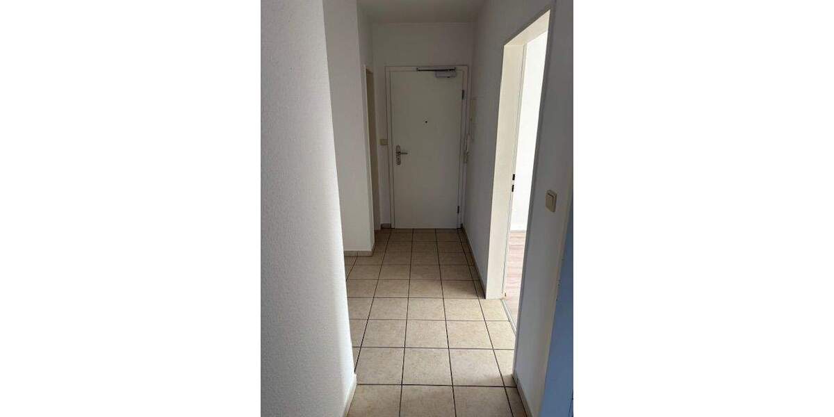 Etagenwohnung Remagen - 4 Zimmer, 90 m&sup2;, 985&euro; | Angebot:25702806