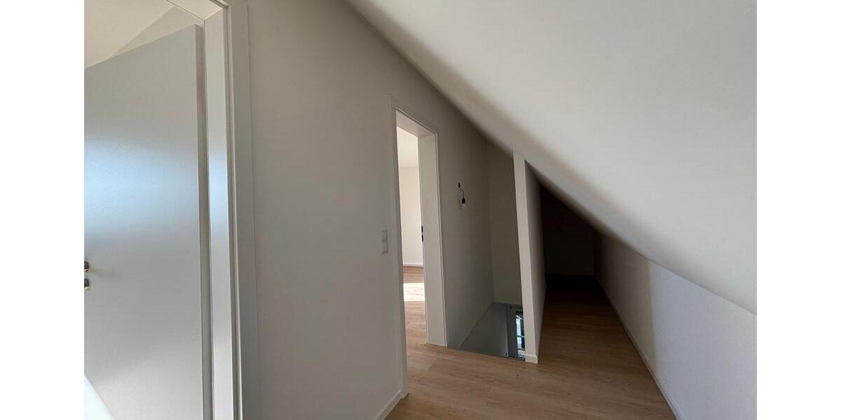 Maisonettenwohnung Breitscheid - 3 Zimmer, 110 m&sup2;, 1.100&euro; | Angebot:25843318