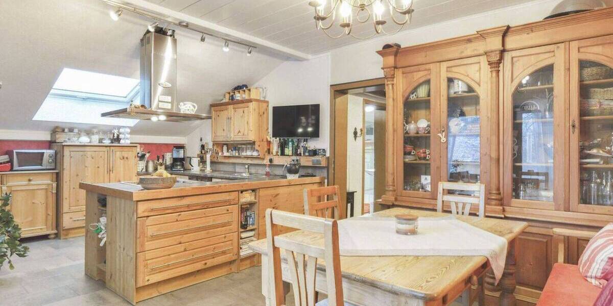 Einfamilienhaus Kurtscheid - 1 Zimmer, 286 m&sup2;, 569.000&euro; | Angebot:26065286