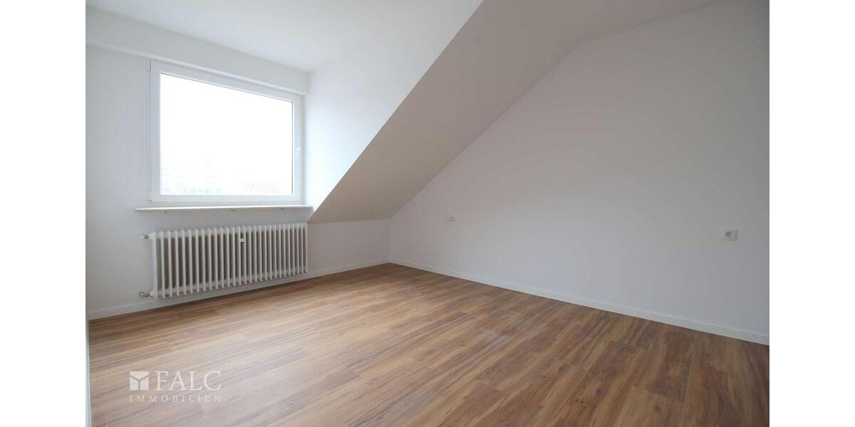 Dachgeschoßwohnung Bendorf - 4 Zimmer, 106 m&sup2;, 1.000&euro; | Angebot:25646957