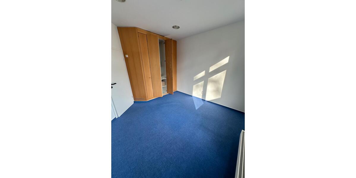 Erdgeschoßwohnung Oberlahr - 13 Zimmer, 358 m&sup2;, 195.000&euro; | Angebot:25536106