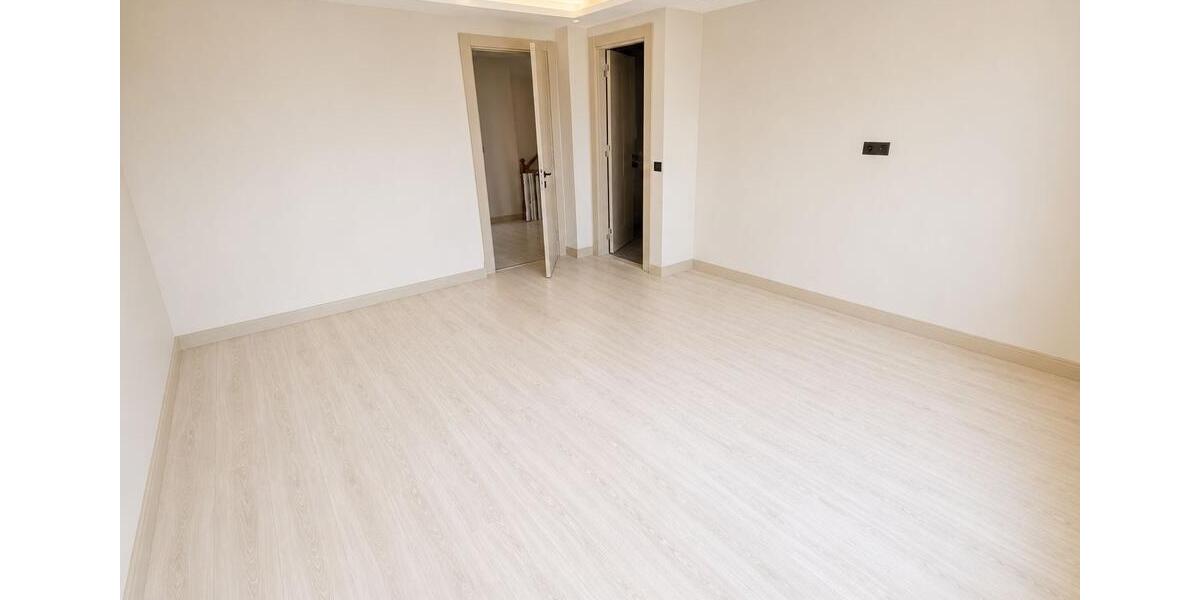 Villa Rheinbreitbach - 600.000&euro; | Angebot:27093860
