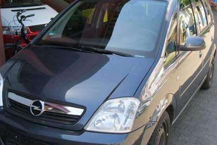 Opel Meriva 129.000 km 2.990 &euro; Koblenz 56070