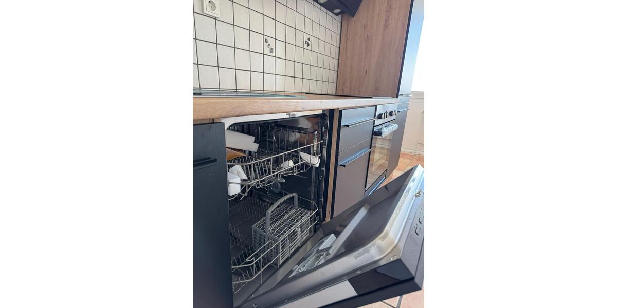 Etagenwohnung Breitscheid - 2 Zimmer, 72 m&sup2;, 1.300&euro; | Angebot:25965357