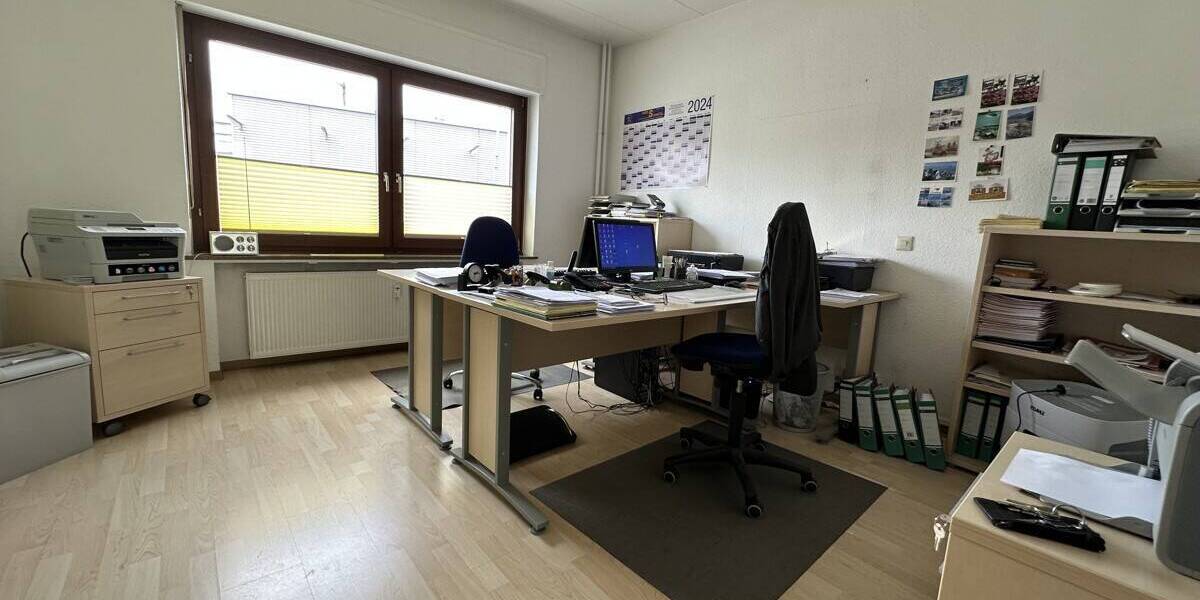 Gewerbeobjekt Puderbach - 2 Zimmer, 32 m&sup2;, 350&euro; | Angebot:25665285