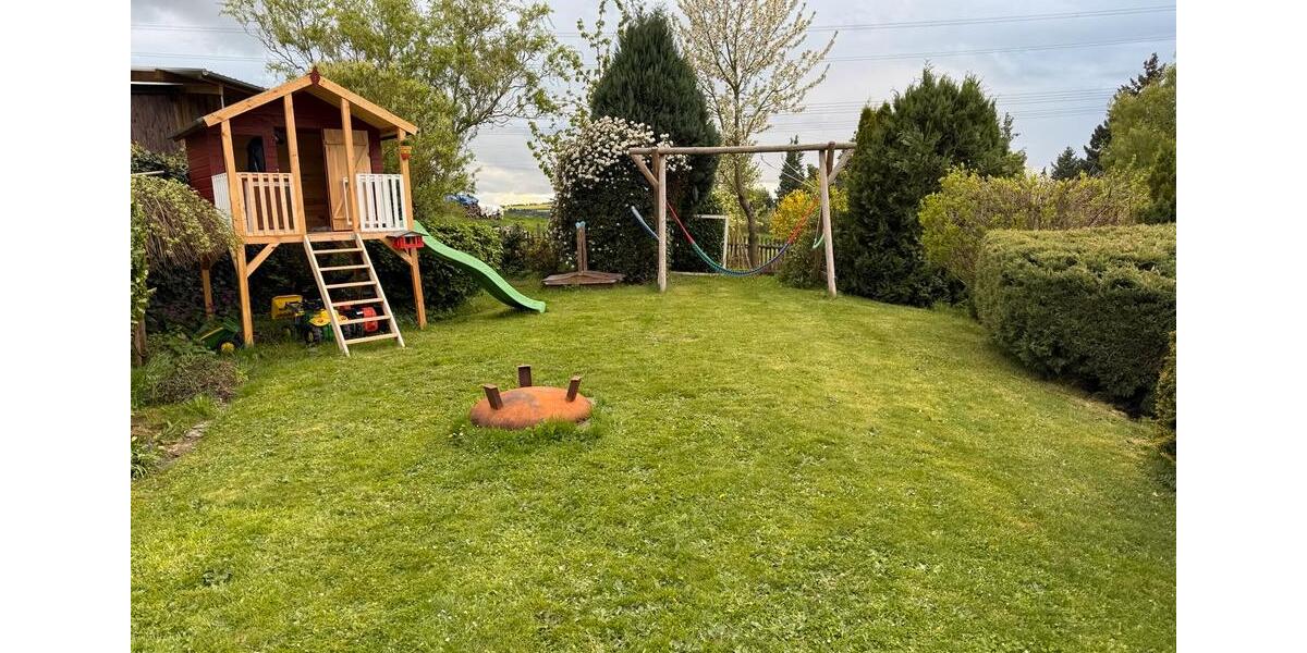 Einfamilienhaus Halsenbach - 4 Zimmer, 130 m&sup2;, 330.000&euro; | Angebot:26080077