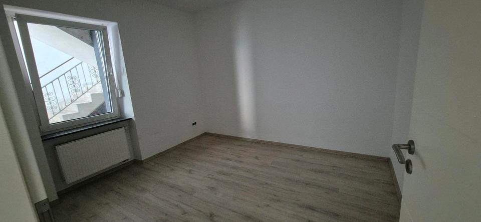 Erdgeschoßwohnung Bad Breisig - 3 Zimmer, 60 m&sup2;, 600&euro; | Angebot:25892185