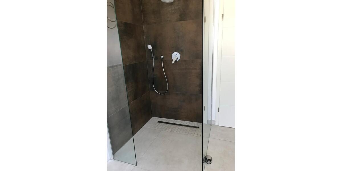 Einfamilienhaus Nauort - 8 Zimmer, 271 m&sup2;, 260.000&euro; | Angebot:25948085