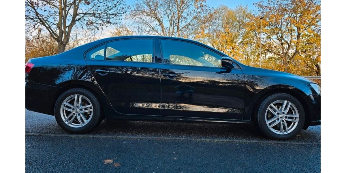 VW Jetta 185.000 km 7.400 &euro; Sankt-Sebastian 56220
