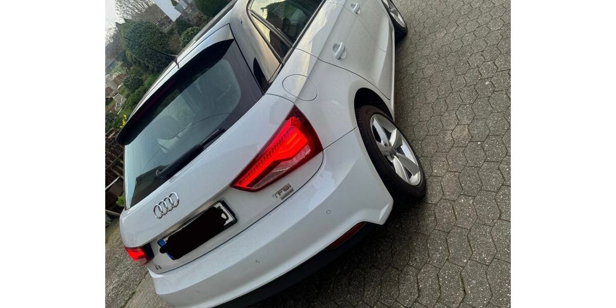 Audi A1 140.000 km 8.000 &euro; Winterwerb 56355
