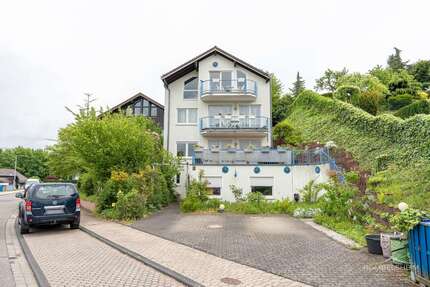 Haus Koblenz Karthause - 10 Zimmer, 286 m&sup2;, 859.000&euro; | Angebot:26574101