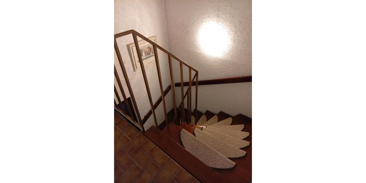 Dachgeschoßwohnung Bendorf - 3 Zimmer, 75 m&sup2;, 850&euro; | Angebot:25811146