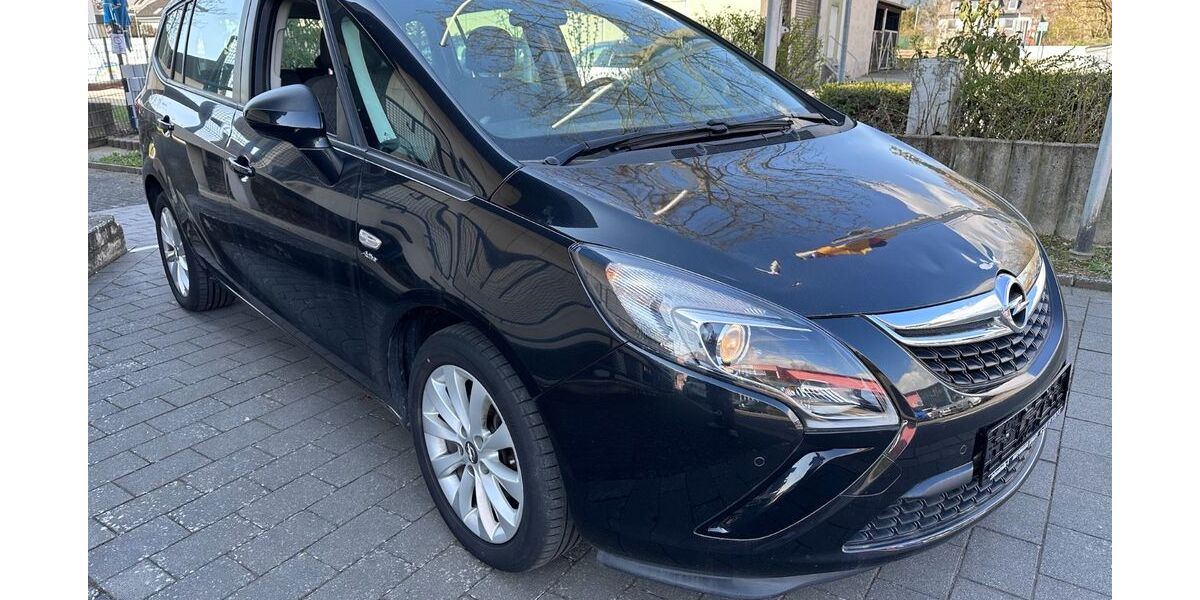 Opel Zafira 145.066 km 4.998 &euro; Kruft 56642