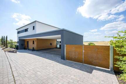 Haus Lonnig - 6 Zimmer, 253 m&sup2;, 1.800.000&euro; | Angebot:19882425