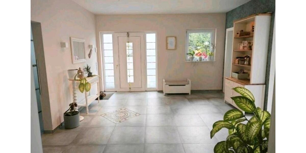 Einfamilienhaus Dierdorf - 8 Zimmer, 376 m&sup2;, 599.000&euro; | Angebot:25964123