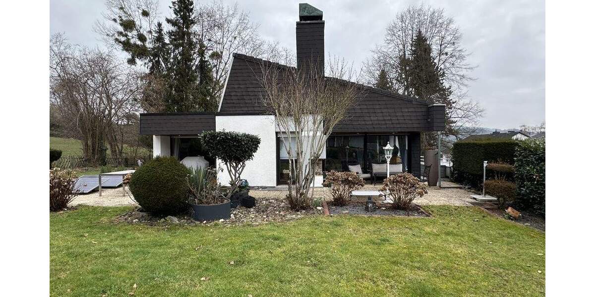 Einfamilienhaus Neuwied / Oberbieber Oberbieber - 6 Zimmer, 218 m&sup2;, 1.850&euro; | Angebot:25770011