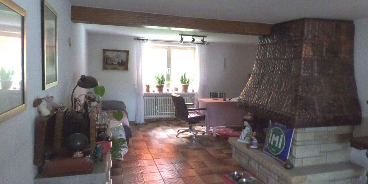 Einfamilienhaus Oberdreis - 1 Zimmer, 242 m&sup2;, 235.000&euro; | Angebot:25732785