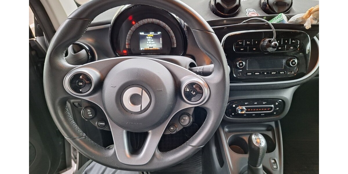 Smart Fortwo Cabrio 45.200 km 10.500 &euro; Isenburg 56269