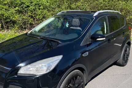 Ford Kuga 203.000 km 8.490 &euro; Irlich 56567