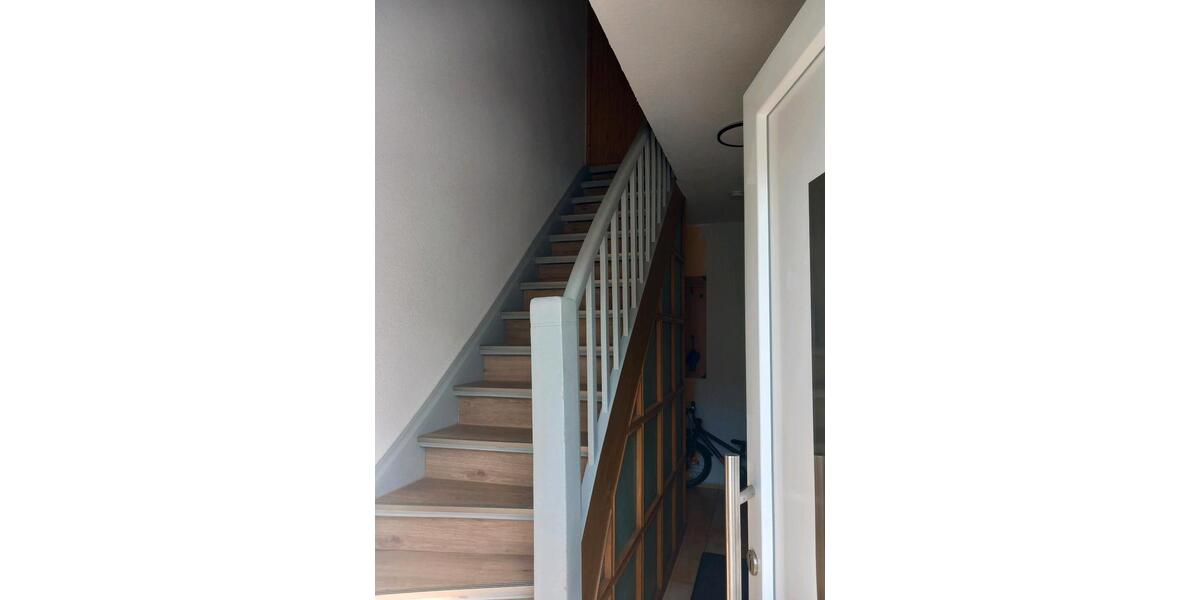 Reihenhaus Boppard - 6 Zimmer, 128 m&sup2;, 170.000&euro; | Angebot:26006438