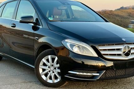Mercedes-Benz B 200 72.000 km 13.700 &euro; Mayen 56727
