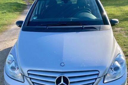 Mercedes-Benz B 200 168.000 km 2.500 &euro; Vallendar 56179