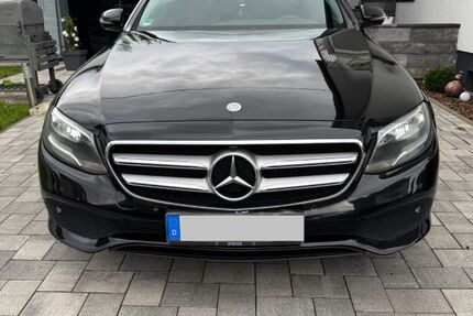 Mercedes-Benz E 220 299.000 km 12.000 &euro; Siershahn 56427