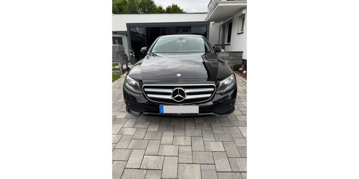Mercedes-Benz E 220 299.000 km 12.000 &euro; Siershahn 56427