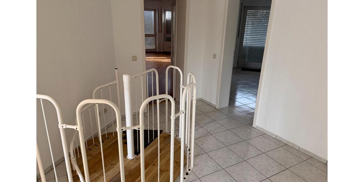 Etagenwohnung Mayen - 4 Zimmer, 130 m&sup2;, 298.000&euro; | Angebot:26055507