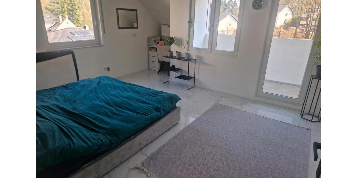 Einfamilienhaus Remagen - 8 Zimmer, 250 m&sup2;, 599.000&euro; | Angebot:25797226