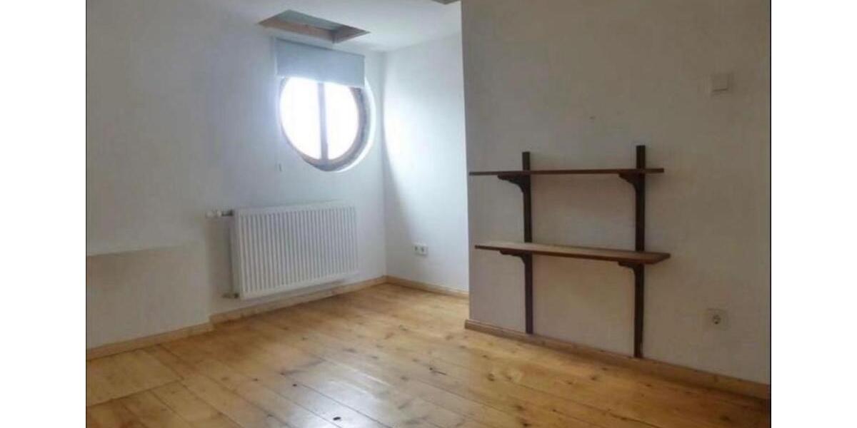 Dachgeschoßwohnung Wirges - 1 Zimmer, 45 m&sup2;, 690&euro; | Angebot:25354577