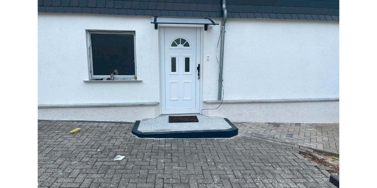 Einfamilienhaus Halsenbach - 5 Zimmer, 147 m&sup2;, 300.000&euro; | Angebot:27104301