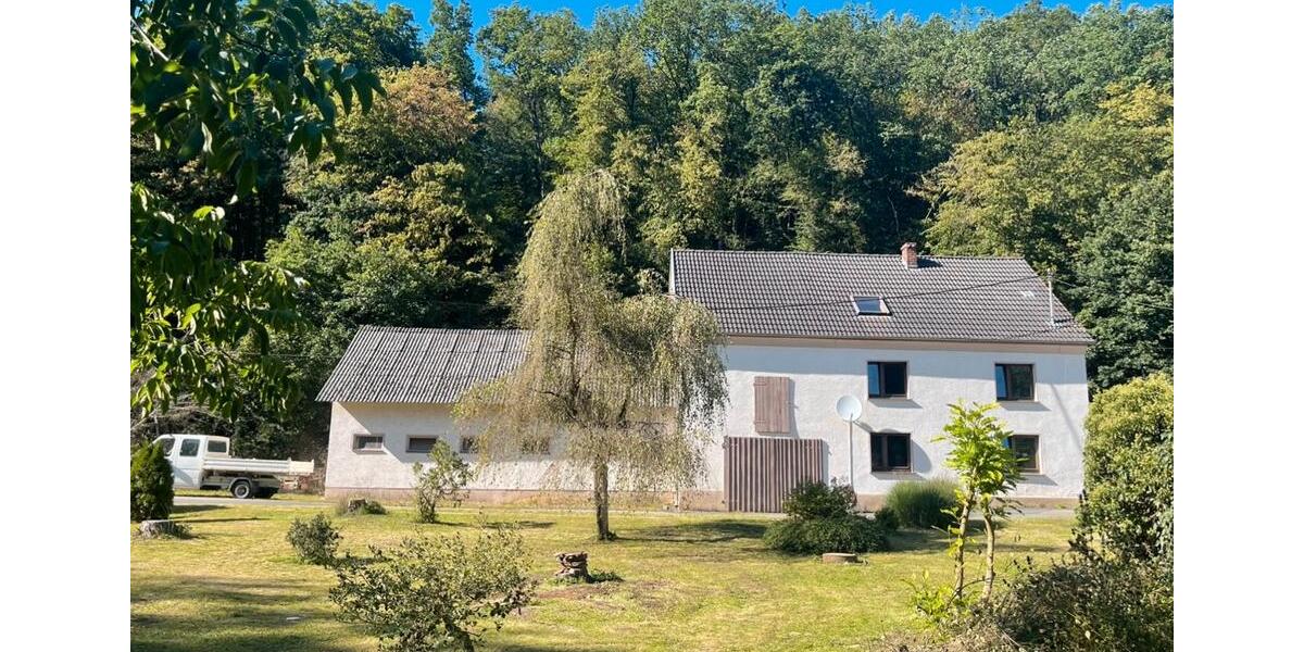 Mehrfamilienhaus, Wohnhaus Neustadt (Wied) Hombach - 7 Zimmer, 145 m&sup2;, 160.000&euro; | Angebot:25765596
