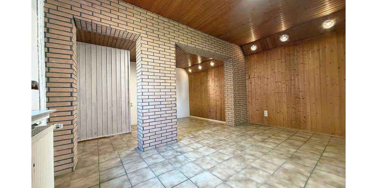 Einfamilienhaus Mendig - 4 Zimmer, 135 m&sup2;, 200.000&euro; | Angebot:25747875