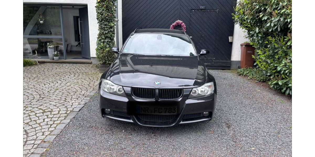 BMW 318 210.000 km 3.300 &euro; Buchholz 53567