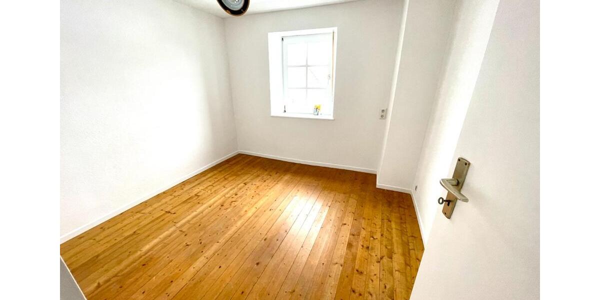 Einfamilienhaus Kalt - 5.5 Zimmer, 120 m&sup2;, 1.040&euro; | Angebot:25887855