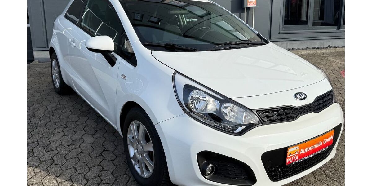 Kia Rio 79.609 km 7.490 &euro; Sinzig 53489