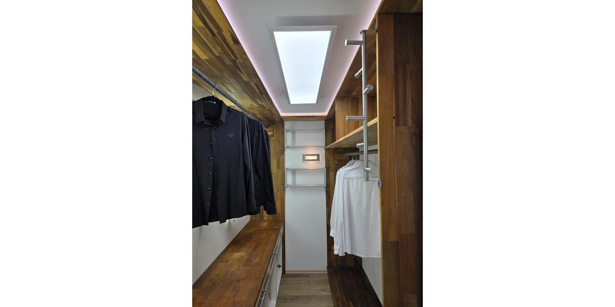 Etagenwohnung Dierdorf - 4 Zimmer, 214 m&sup2;, 1.550&euro; | Angebot:25497965