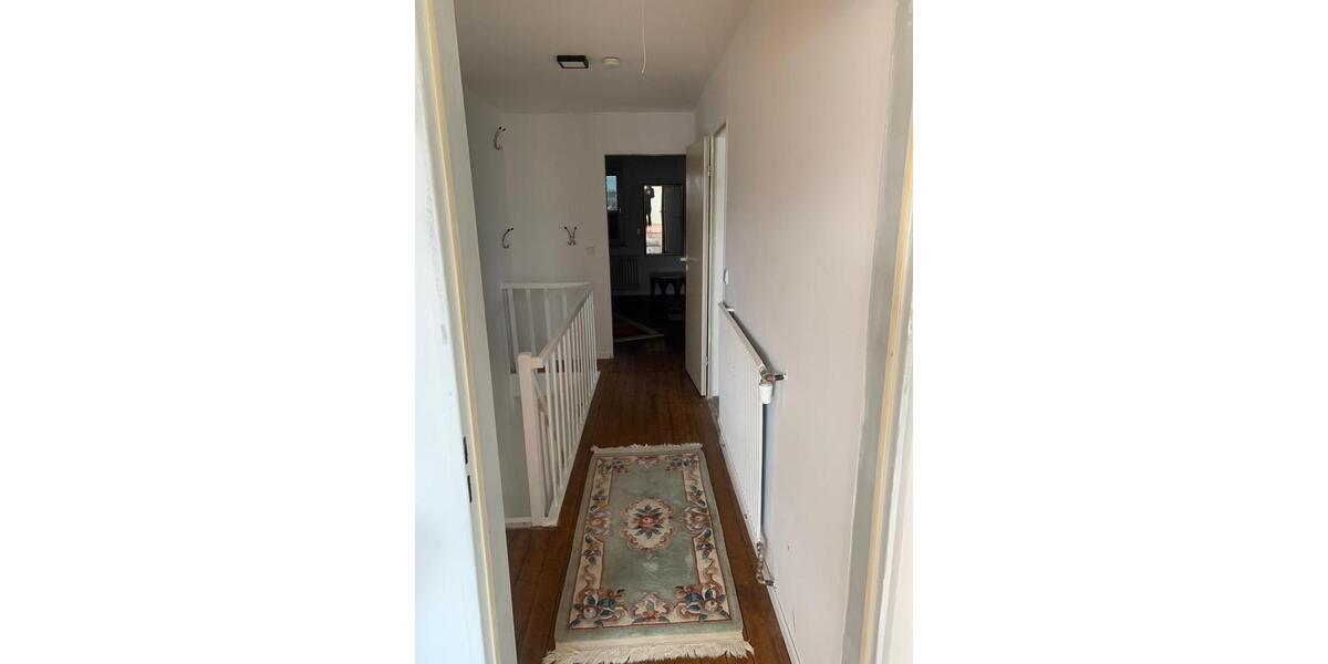 Dachgeschoßwohnung Montabaur - 2 Zimmer, 60 m&sup2;, 750&euro; | Angebot:25638089