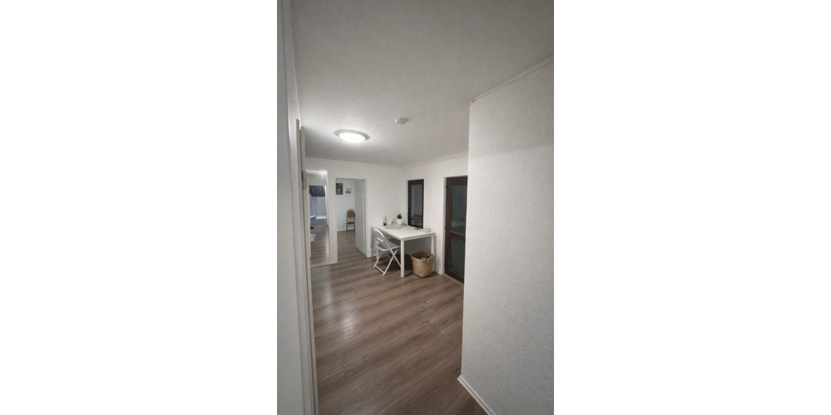 Dachgeschoßwohnung Eitelborn - 3 Zimmer, 95 m&sup2;, 850&euro; | Angebot:25282109