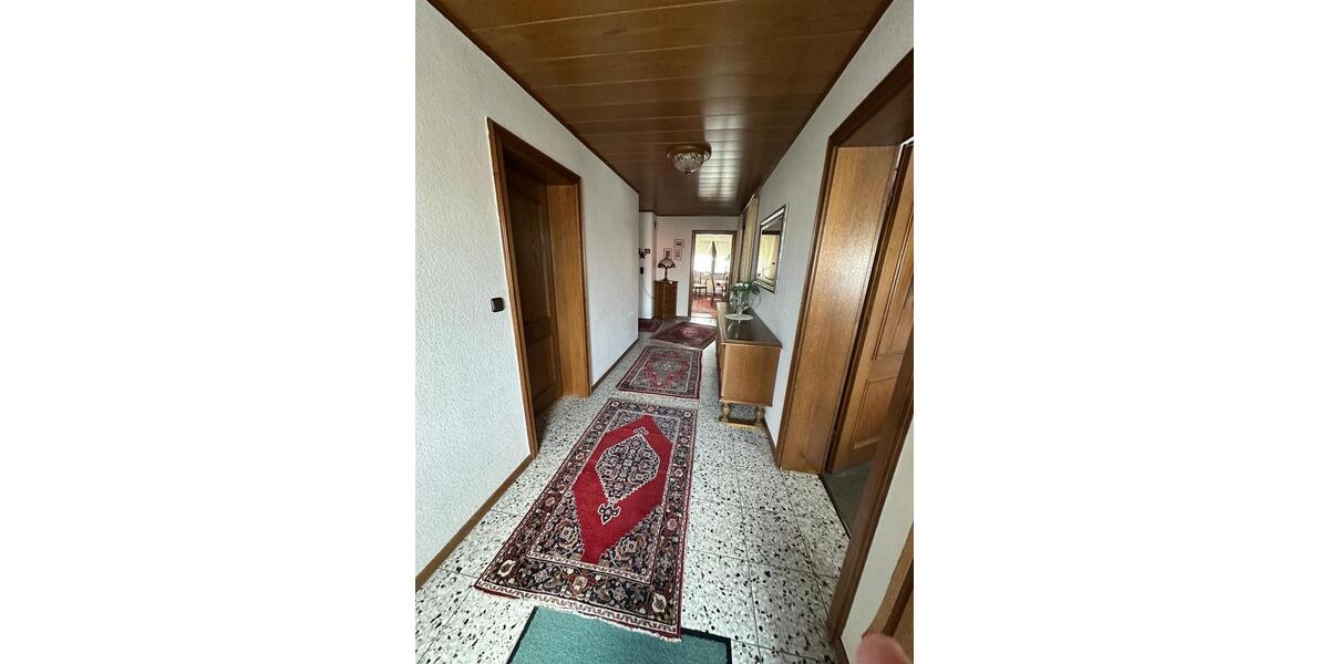 Einfamilienhaus Vettelschoß - 10 Zimmer, 240 m&sup2;, 378.880&euro; | Angebot:25279078