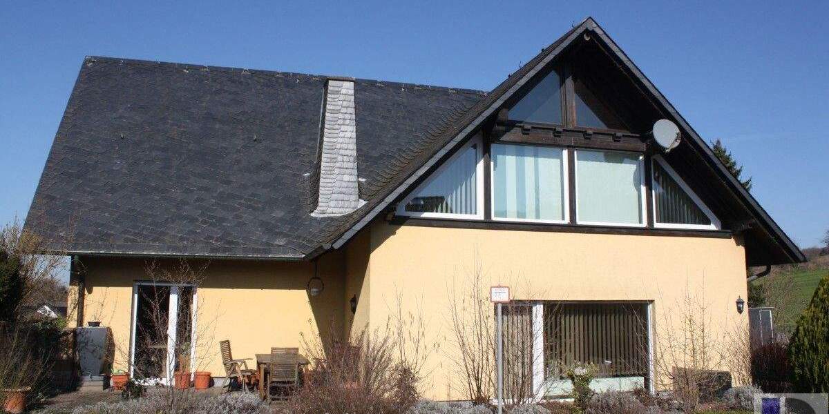 Etagenwohnung Saffig - 3 Zimmer, 105 m&sup2;, 234.000&euro; | Angebot:25800675