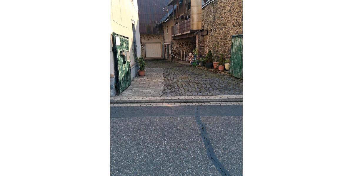 Bauernhaus, Landhaus Polch - 9 Zimmer, 260 m&sup2;, 250.000&euro; | Angebot:26918950