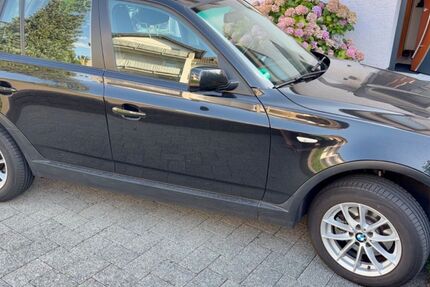 BMW X3 262.000 km 2.700 &euro; Neuwied 56566