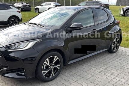 Toyota Yaris 3.985 km 23.990 &euro; Weißenthurm 56575