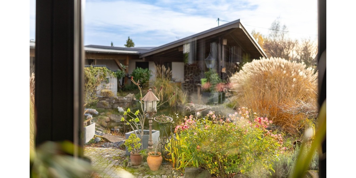 ! Außergewöhnliches Haus mit traumhaftem Garten ! - Einfamilienhaus Rüscheid | Angebot:23662269