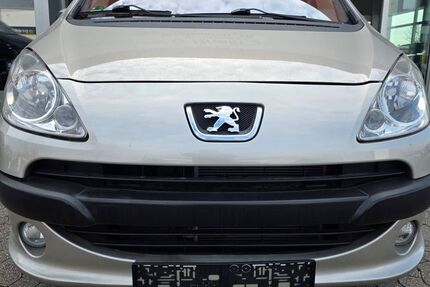 Peugeot 1007 76.277 km 3.999 &euro; Neuwied 56566