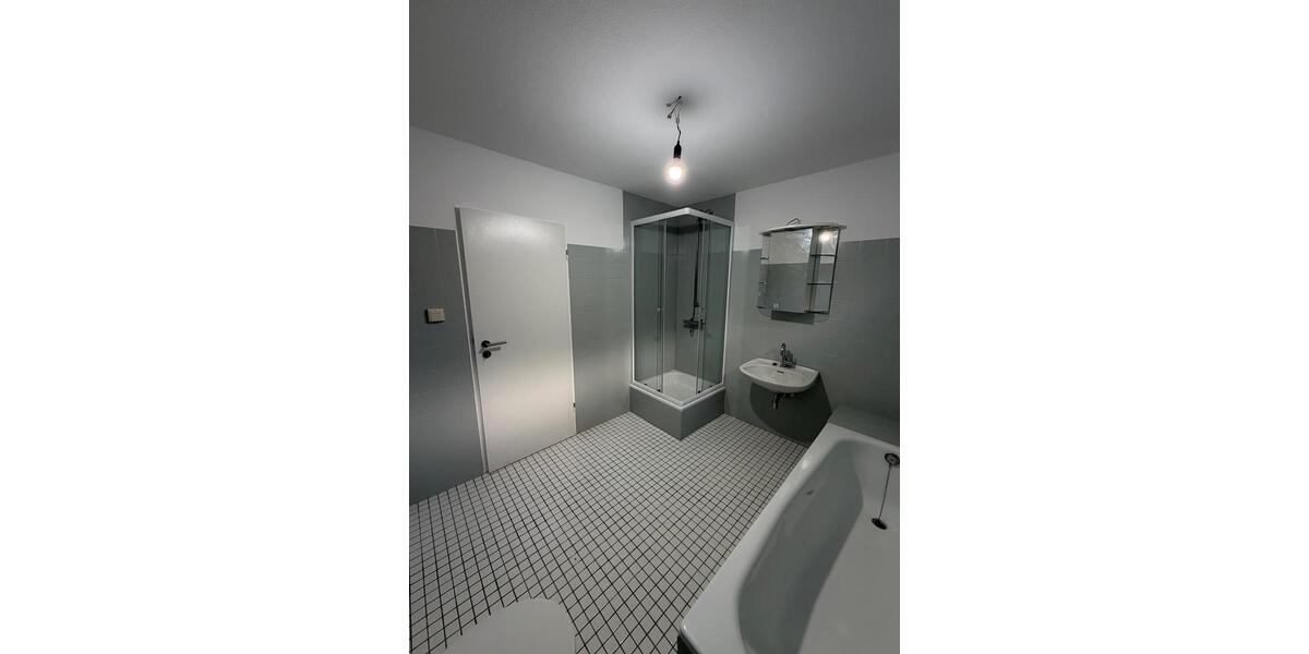 Etagenwohnung Ötzingen - 3 Zimmer, 105 m&sup2;, 890&euro; | Angebot:25722640