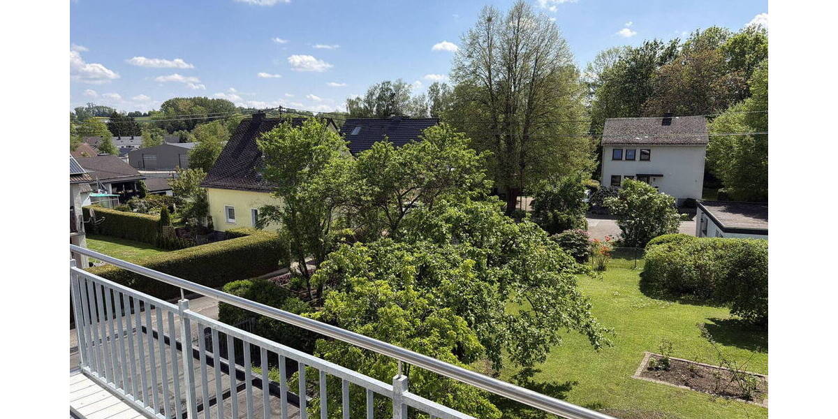 Etagenwohnung Dierdorf - 3 Zimmer, 77 m&sup2;, 1.200&euro; | Angebot:26056626