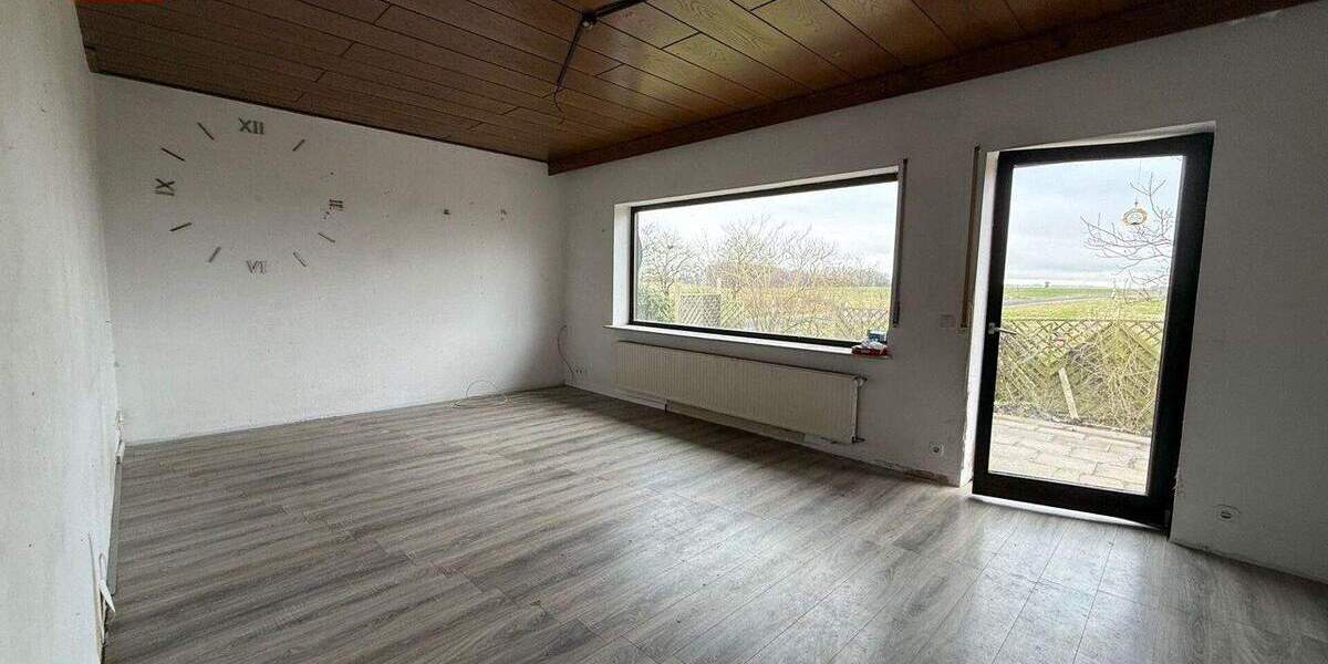 Einfamilienhaus Neustadt (Wied) Neustadt - 6 Zimmer, 167 m&sup2;, 219.000&euro; | Angebot:25668158